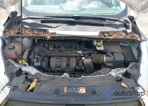 2017 Ford Escape S z USA, uszkodzony, nr VIN 1FMCU0F71HUE25636